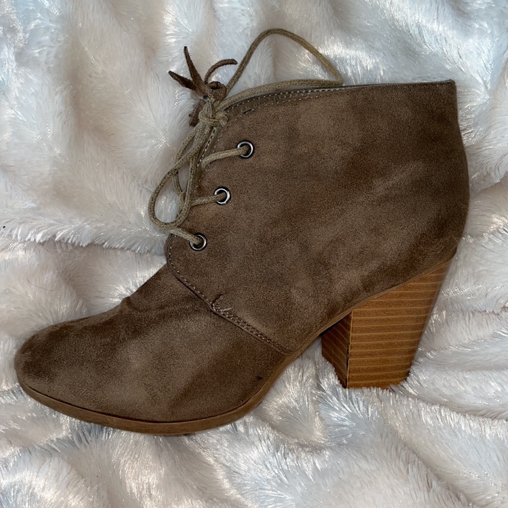 Brinley Co. Lace Up Ankle Bootie - Picture 11 of 15